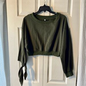 Crop top lightweight sweatshirt olive green